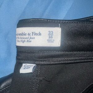 Abercrombie & Fitch Vegan Leather 90s Relaxes Pant Curve Love